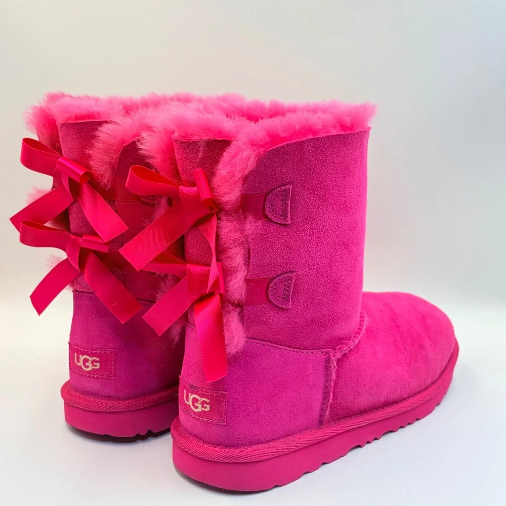 UGG Bailey Bow II Pink Suede Boots Sheepskin 1017394K Big Kids Size 5 Cozy
